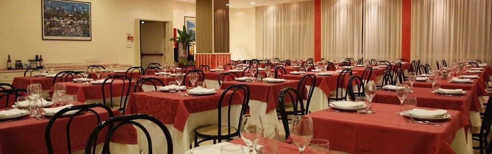 Hotel Majorca Sul Mare In Centro A 리치오네 외부 사진