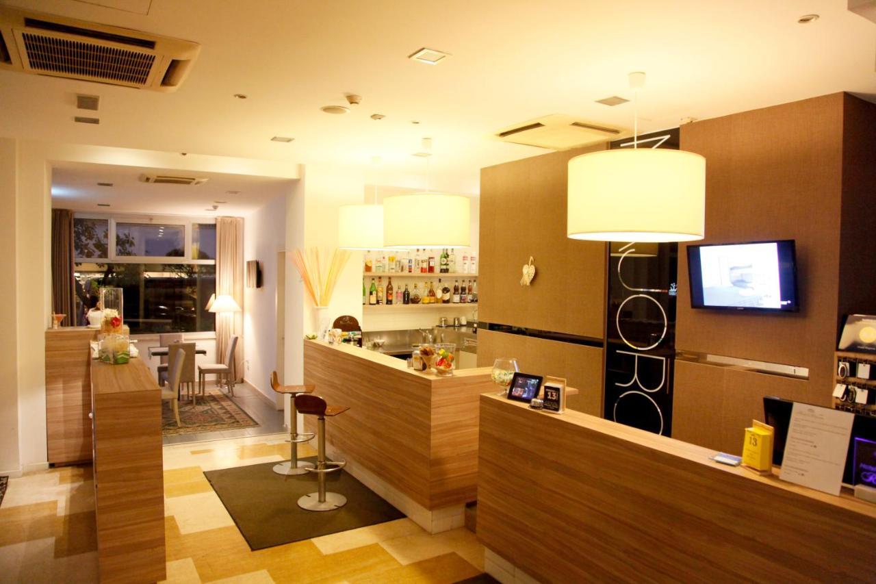 Hotel Majorca Sul Mare In Centro A 리치오네 외부 사진